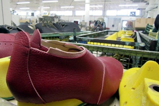 Visite des ateliers de fabrication la Cité de la Chaussure