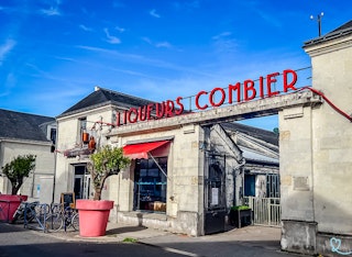 Visite guidée de la Distillerie Combier à Saumur